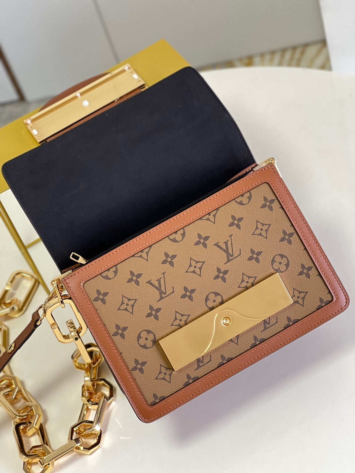 Crossbody Bags